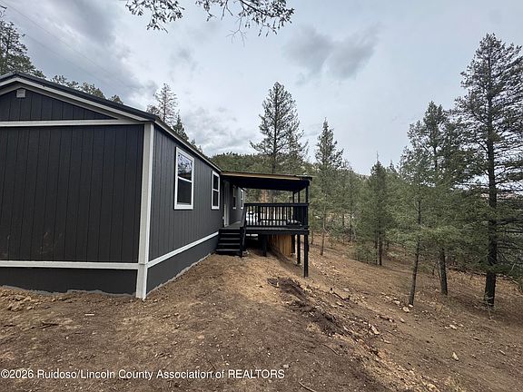 4th image of 142 Sierra Vista Dr