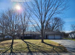 6438 Oriole Dr, Flint, MI