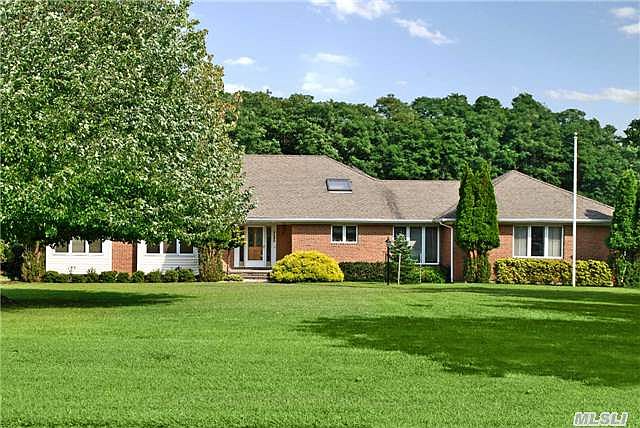 1st image of 2295 Cedar Dr