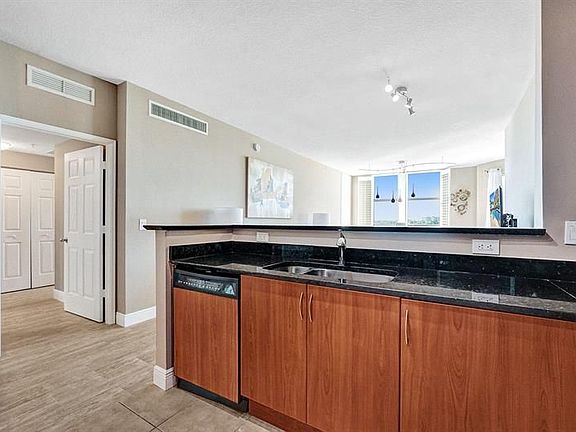 3rd image of 806 E Windward Way APT 523