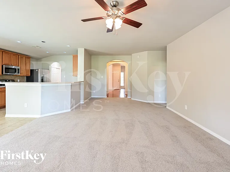 2729 Domenico Ln — Photo 4