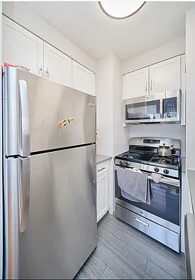 Rented by Living New York | media 4