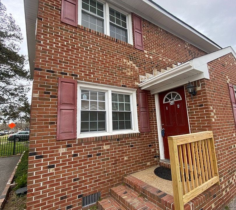 1st image of 346 Fort Worth Ave APT 3