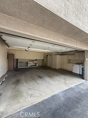 5345 White Oak Ave #G — Photo 13