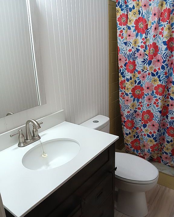 2nd image of 1406 Oak Valley Dr