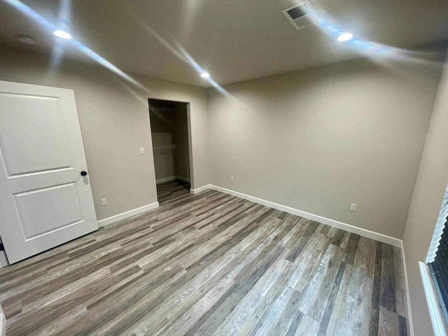 190 New Oak Dr - 32 — Photo 2