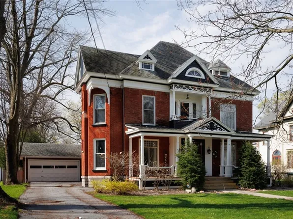 155 Paddock St, Watertown, NY 13601