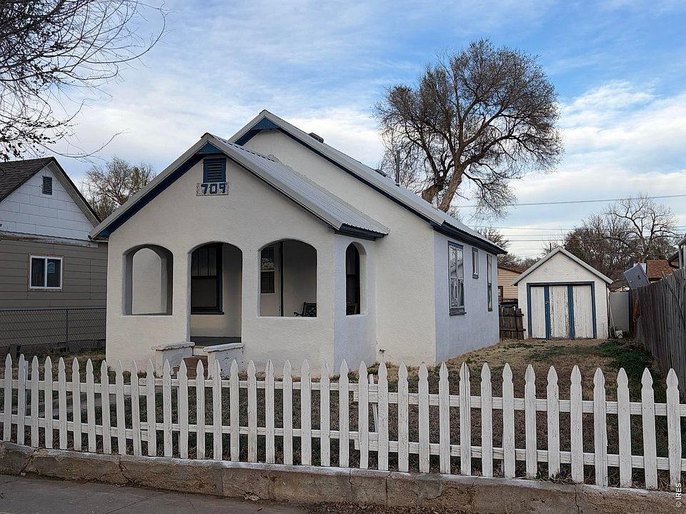 1st image of 709 S 3rd St