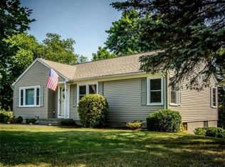 12 Maple Cir, Westborough, MA 01581