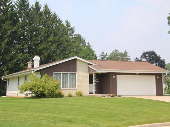 N59W23474 Lilac COURT, Sussex, WI 53089