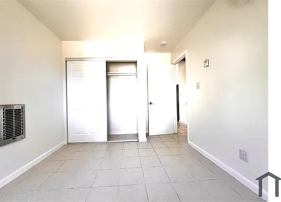3421 68th Ave #6 — Photo 18