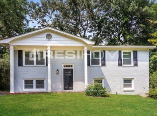 3769 Leesburg Ct SW, Atlanta, GA 30331