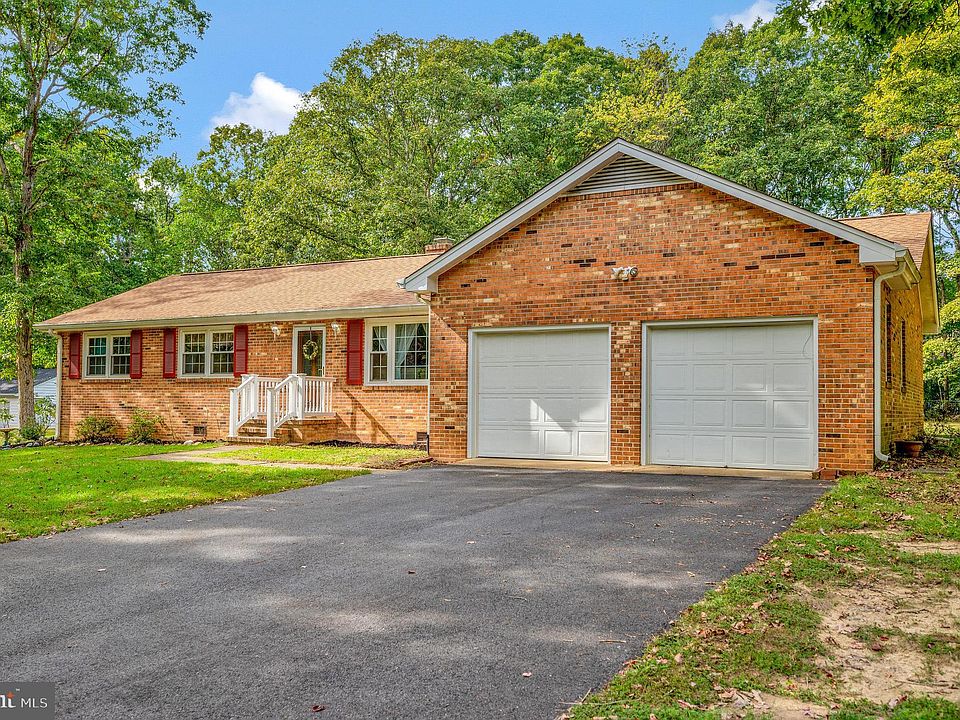 1st image of 13110 Chapel Hills Dr