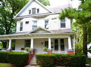 844 W Douglas Ave, Jacksonville, IL 62650