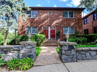 77 W Devonia Ave, Mount Vernon, NY 10552