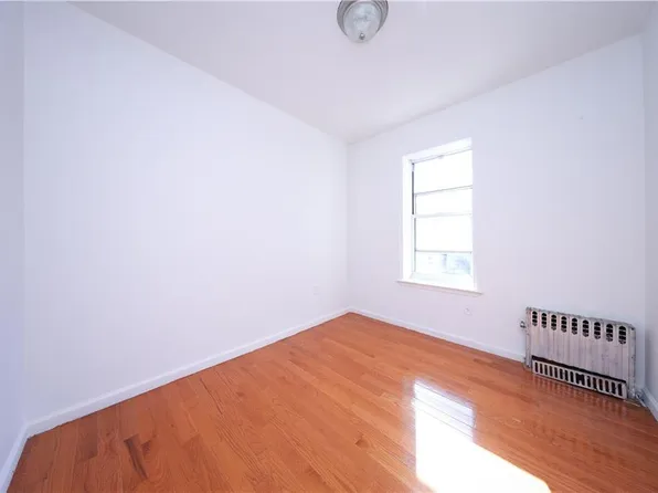 1202 Avenue I image 11 of 12