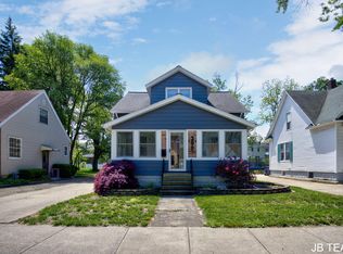 200 W 21st St, Holland, MI 49423
