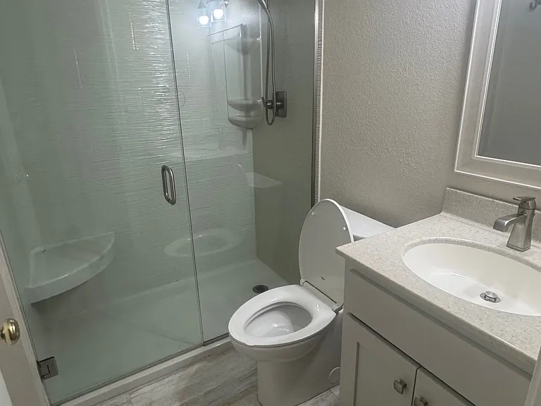 1108 Meadows Pl — Photo 27