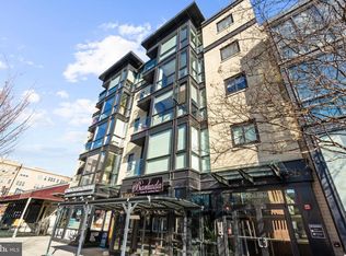 Moderna, Washington, DC 20009