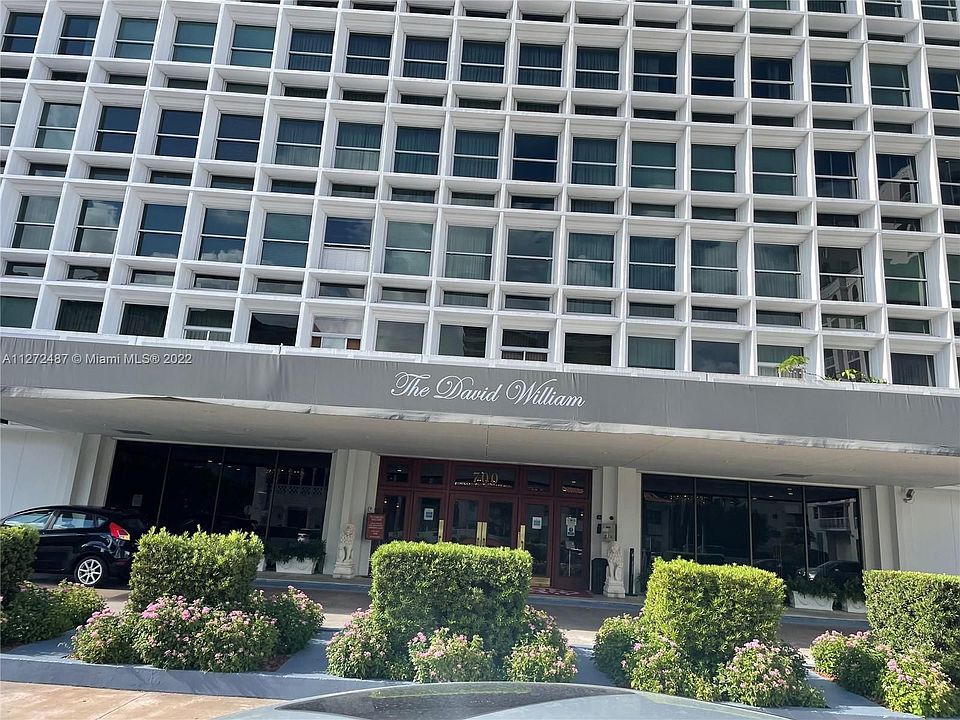 1st image of 700 Biltmore Way APT 503