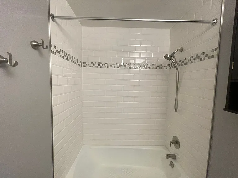 1815 18th St NW #302 — Photo 25