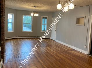 25 Rivulet St APT 1, Woonsocket, RI 02895