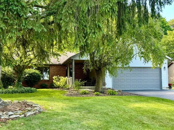 1430 Chickasaw Dr, London, OH 43140