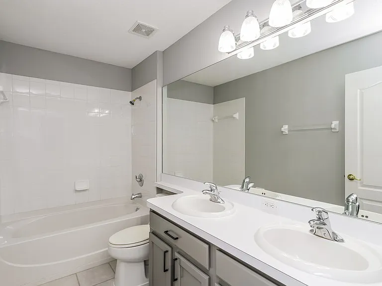 1739 Sweetspire Dr — Photo 15