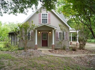 105 Olney St, Martin, TN 38237