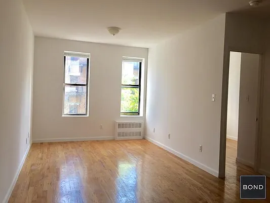 Rented by Bond New York | media 10