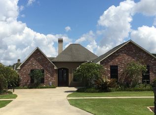 9169 Rue De Fluer, Denham Springs, LA 70706