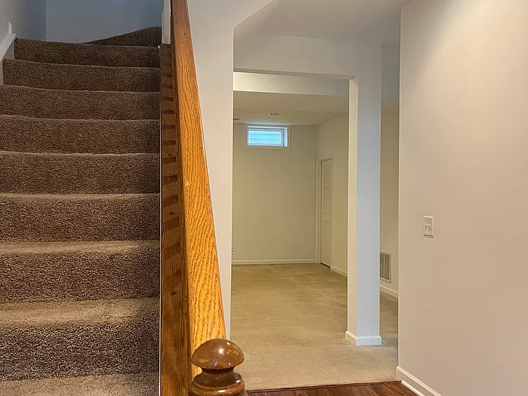 2347 Abington Dr — Photo 11