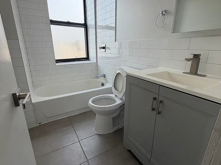 158 Bergen Ave #45 — Photo 5