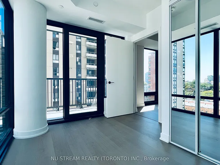 91 Montclair Ave #1502 — Photo 17
