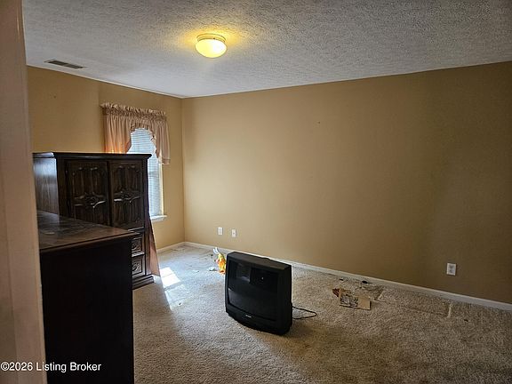 4th image of 10517 Wemberley Hill Blvd