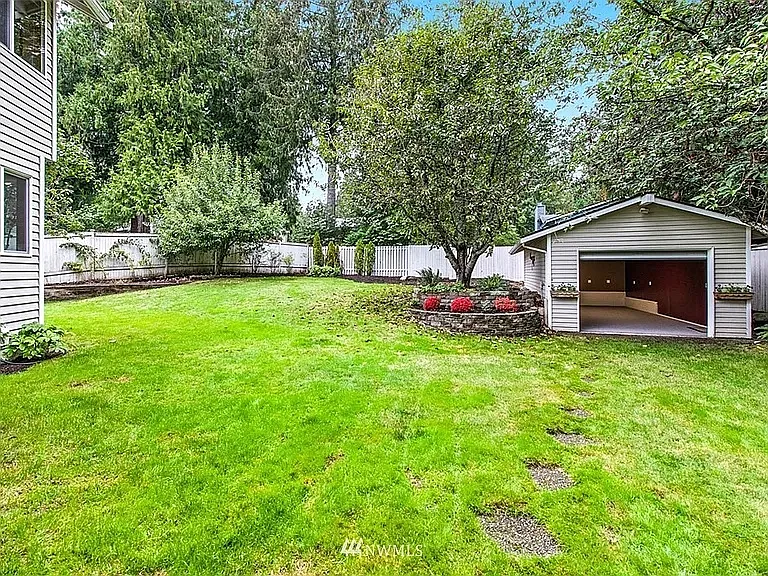 1026 224th Ave NE — Photo 21
