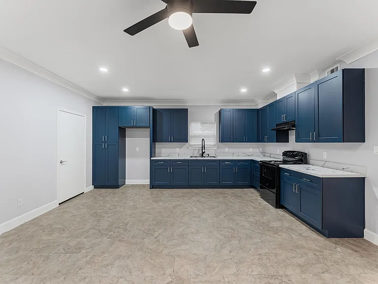 8221 Brockton St — Photo 4