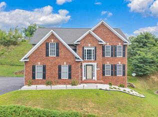 2925 Phillips Brook Ln, Salem, VA 24153