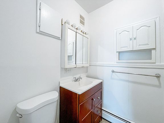 2nd image of 294 High St #1