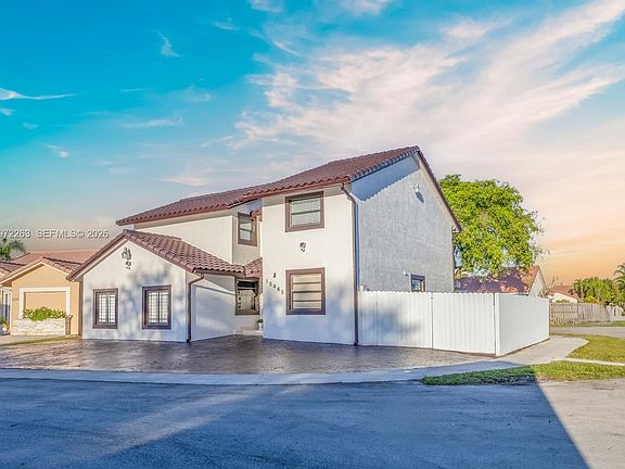 2nd image of 15445 SW 57th St