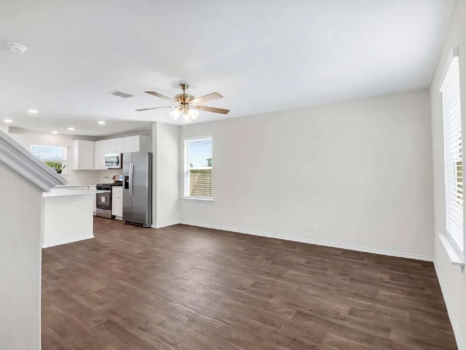 14307 Little Sandstone