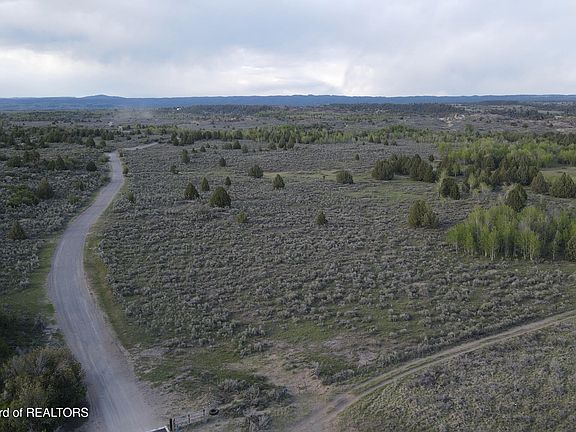 2nd image of Arcadia Rd