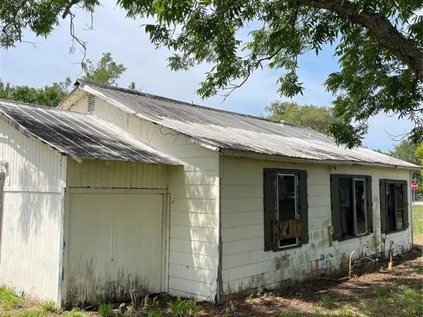 1308 Depot Ln, Leesburg, FL 34748