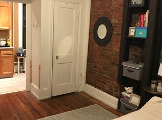 106 S 20th St APT 2F, Philadelphia, PA 19103