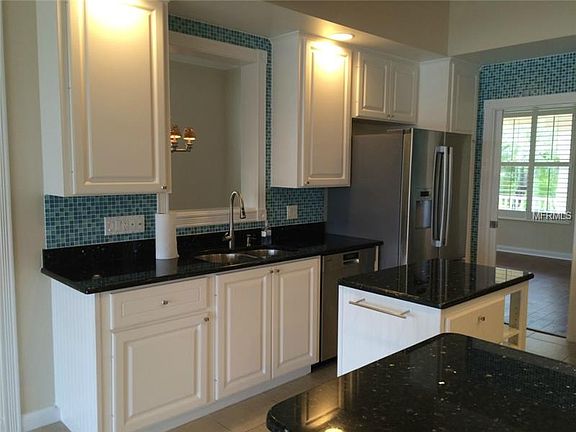 5th image of 5924 Mariposa Ln
