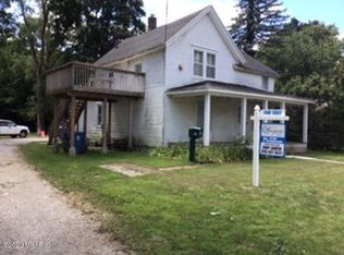 328 E Superior St, Wayland, MI