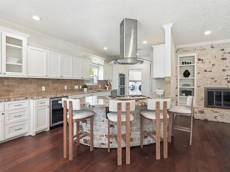 14002 Myrtlea Dr — Photo 11
