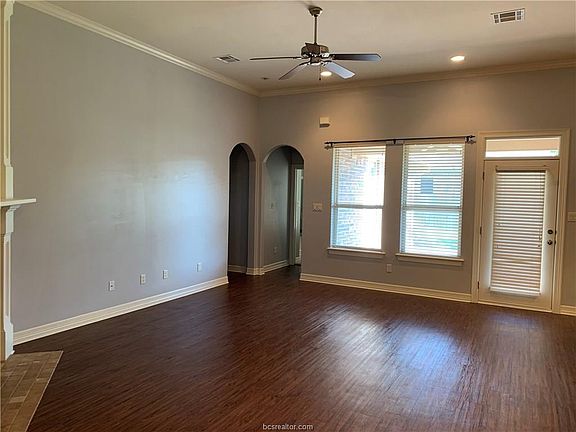 2nd image of 4224 Rocky Rhodes Dr