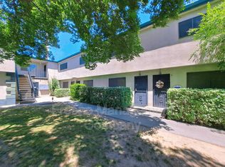 3363 E Sierra Madre Ave UNIT F, Fresno, CA 93726