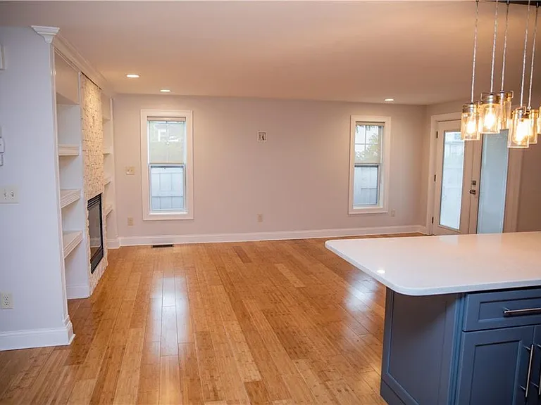 11 Nobert St #B — Photo 5